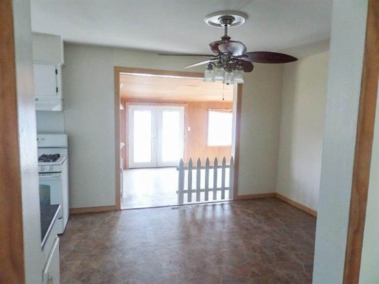 761-1 Fremont Road Valparaiso, IN 46385 - Photo 6 of 10 767x575