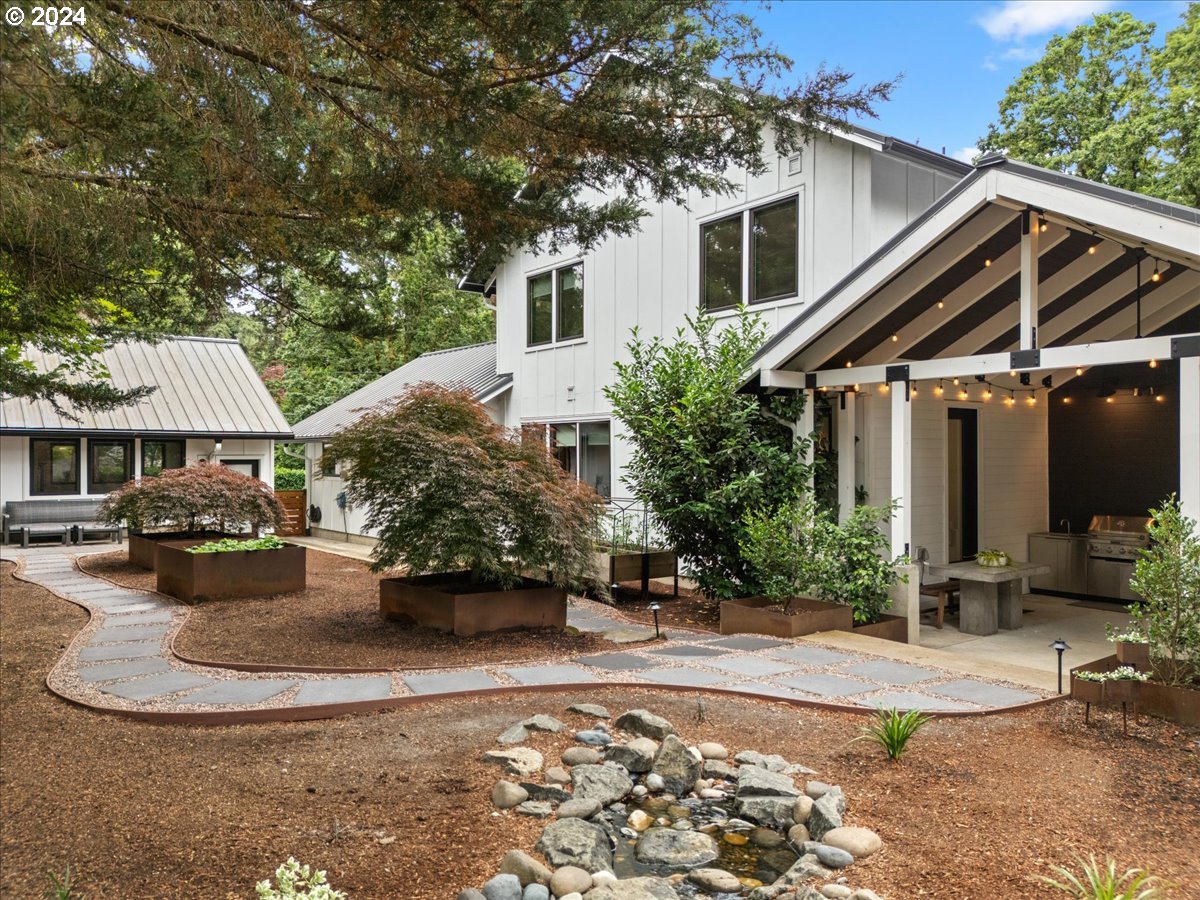 15112 Quarry Road Lake Oswego, OR 97035 - Photo 43 of 48 Gallery Image 43