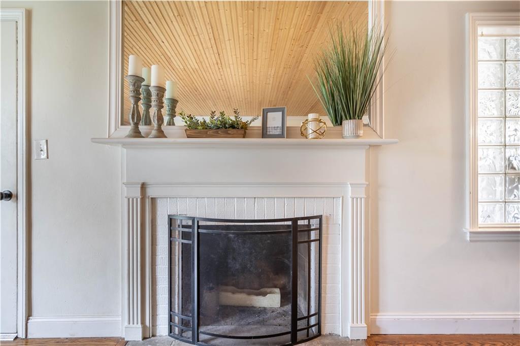 255 McMurray Road Pittsburgh, PA 15241 - Photo 3 of 25 Gallery Image 3