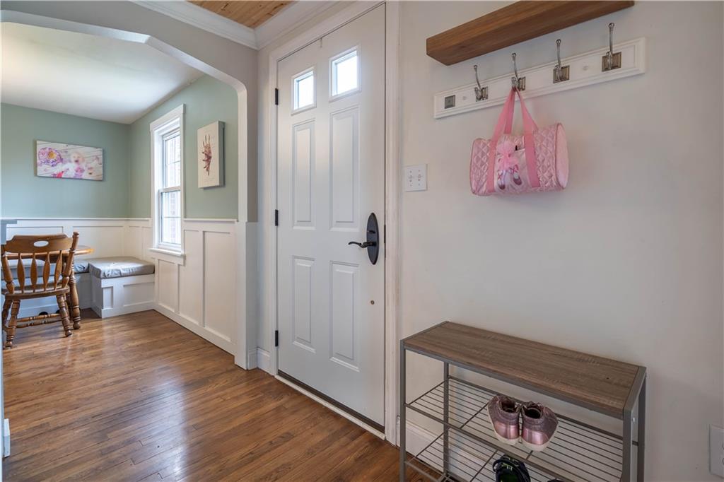 255 McMurray Road Pittsburgh, PA 15241 - Photo 4 of 25 Gallery Image 4