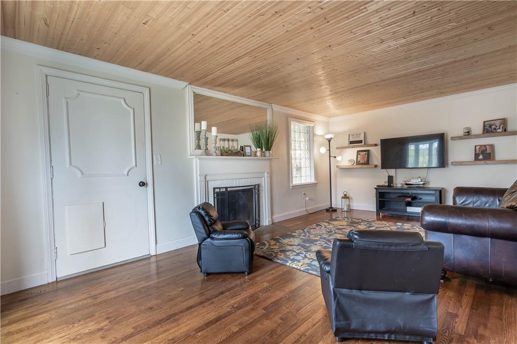 255 McMurray Road Pittsburgh, PA 15241 - Photo 5 of 25 Gallery Image 5