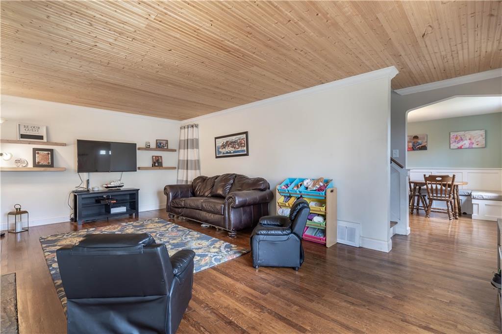 255 McMurray Road Pittsburgh, PA 15241 - Photo 6 of 25 Gallery Image 6