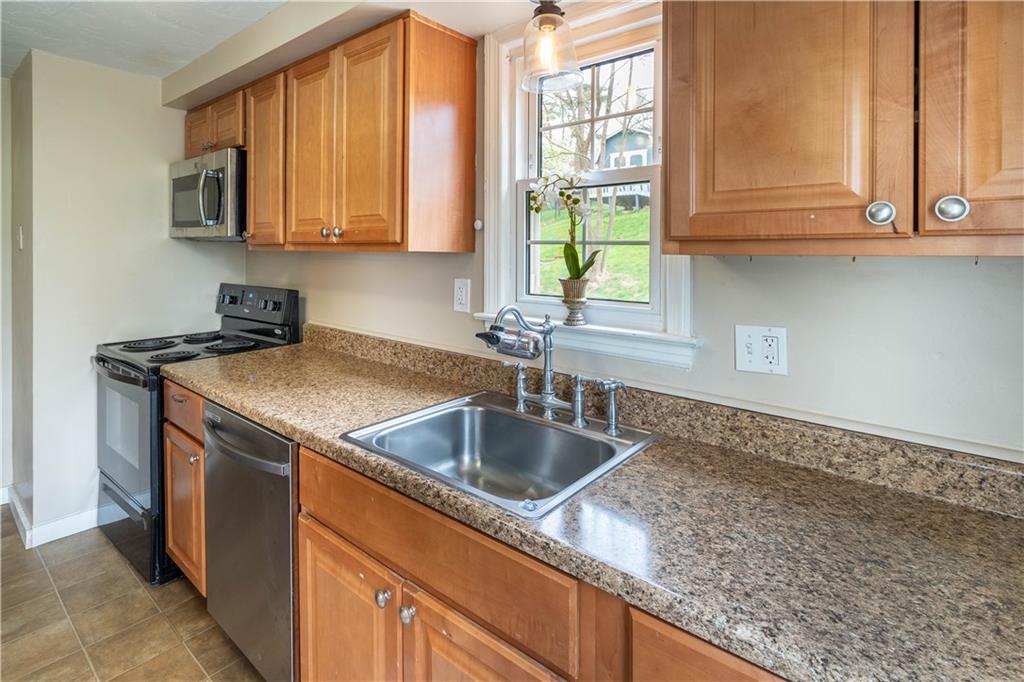 255 McMurray Road Pittsburgh, PA 15241 - Photo 9 of 25 Gallery Image 9