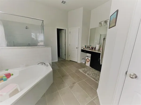 $2,750 | 2232 McClendon Trail, Leander, TX 78641