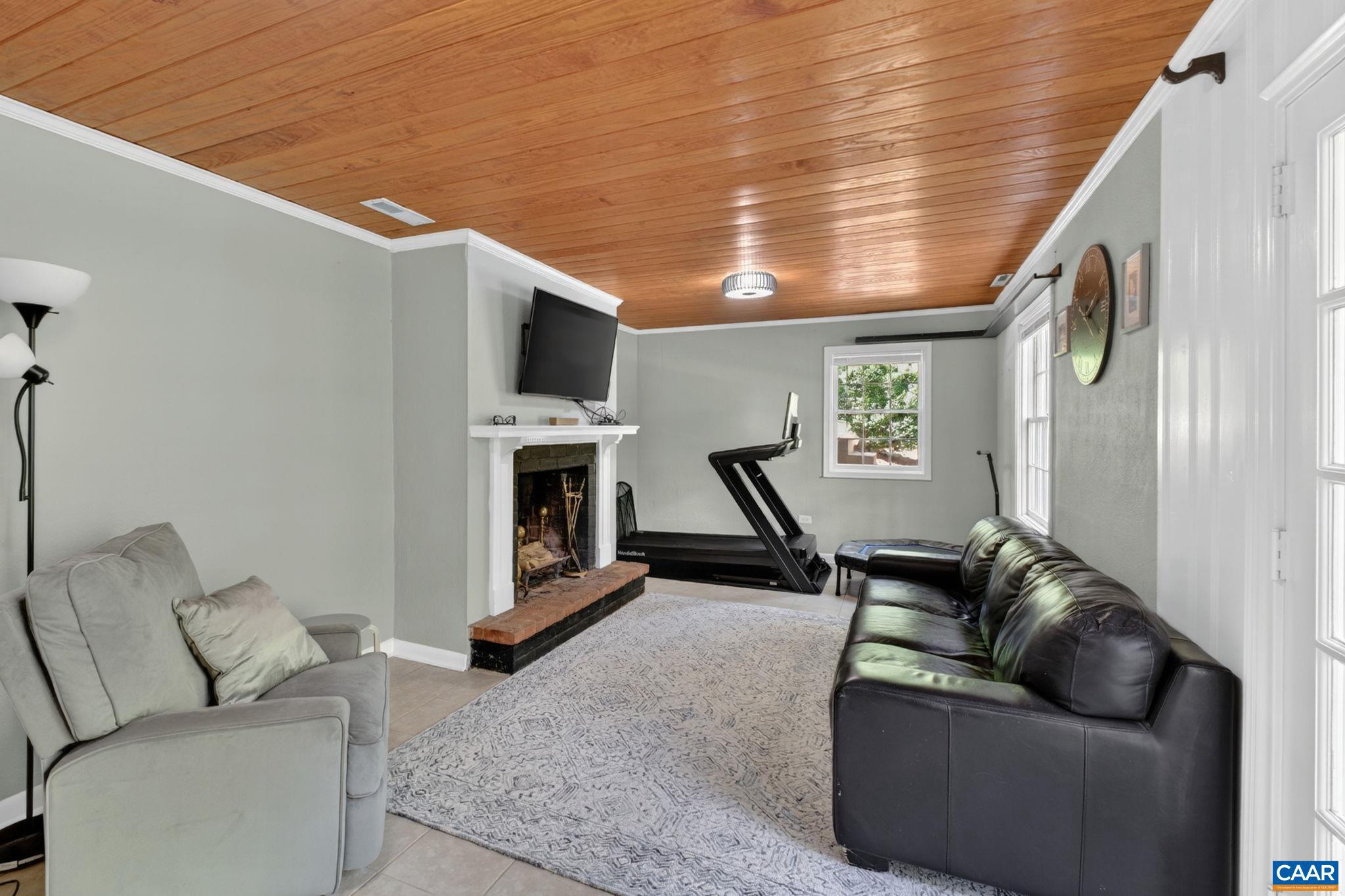 128 North Bennington Road Charlottesville, VA 22901 - Photo 24 of 47