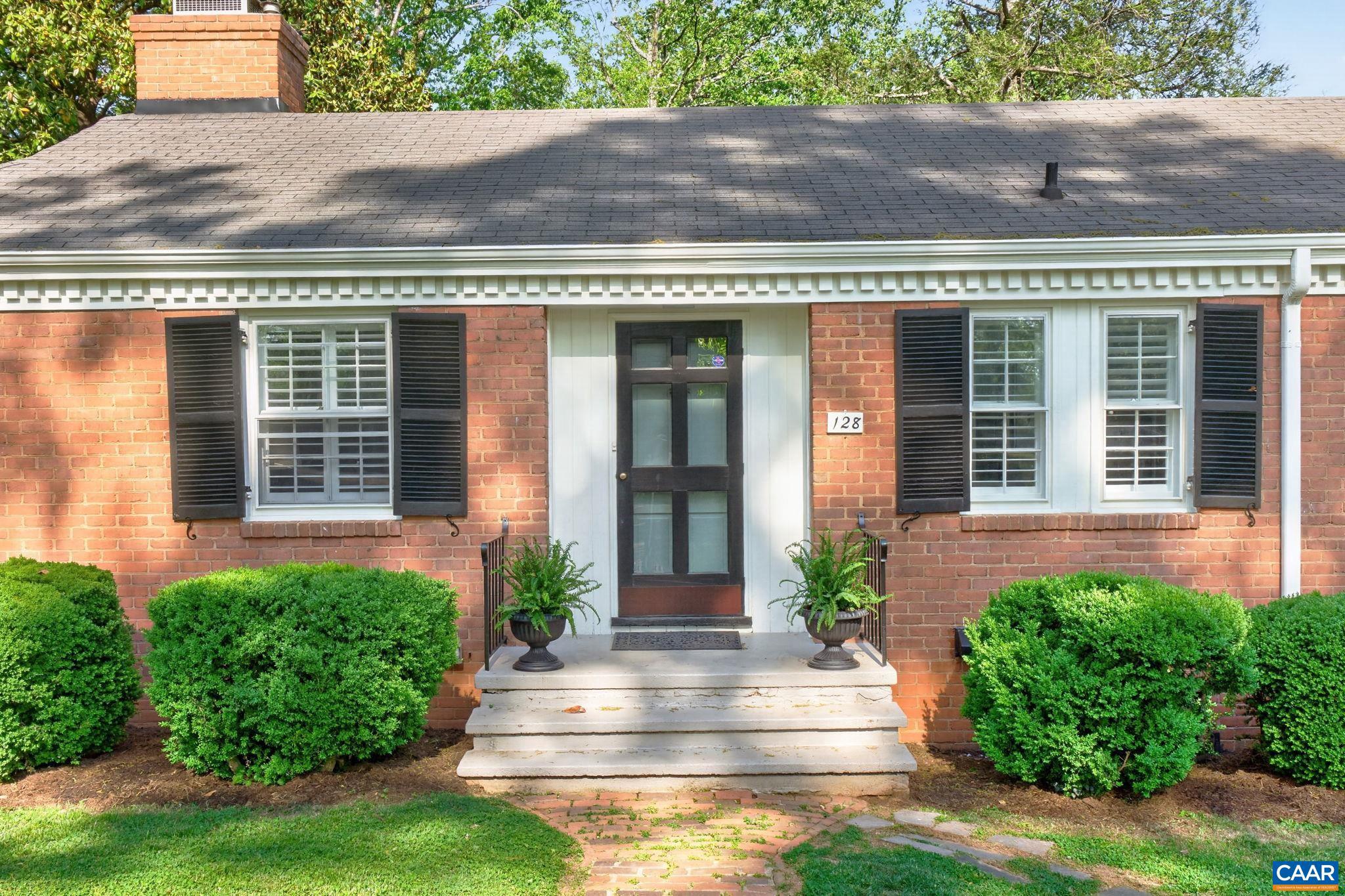 128 North Bennington Road Charlottesville, VA 22901 - Photo 3 of 47