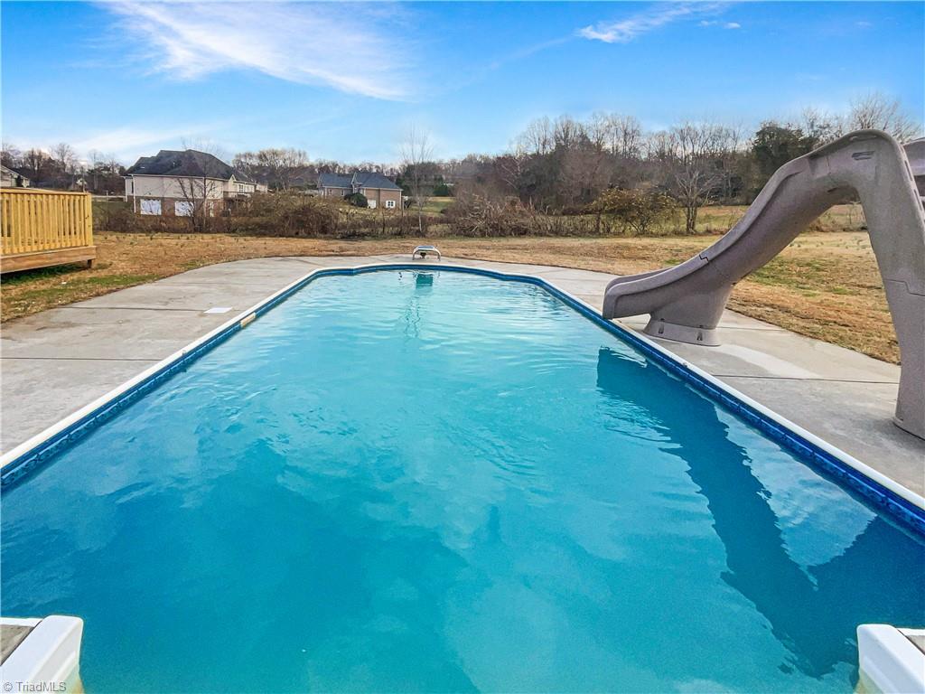 2942 Clear Ridge Drive Trinity, NC 27370 - Photo 7 of 20