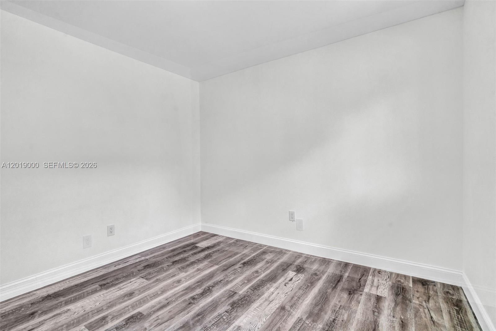 10101 West Okeechobee Road, Unit 16202 Hialeah Gardens, FL 33016 - Photo 12 of 21