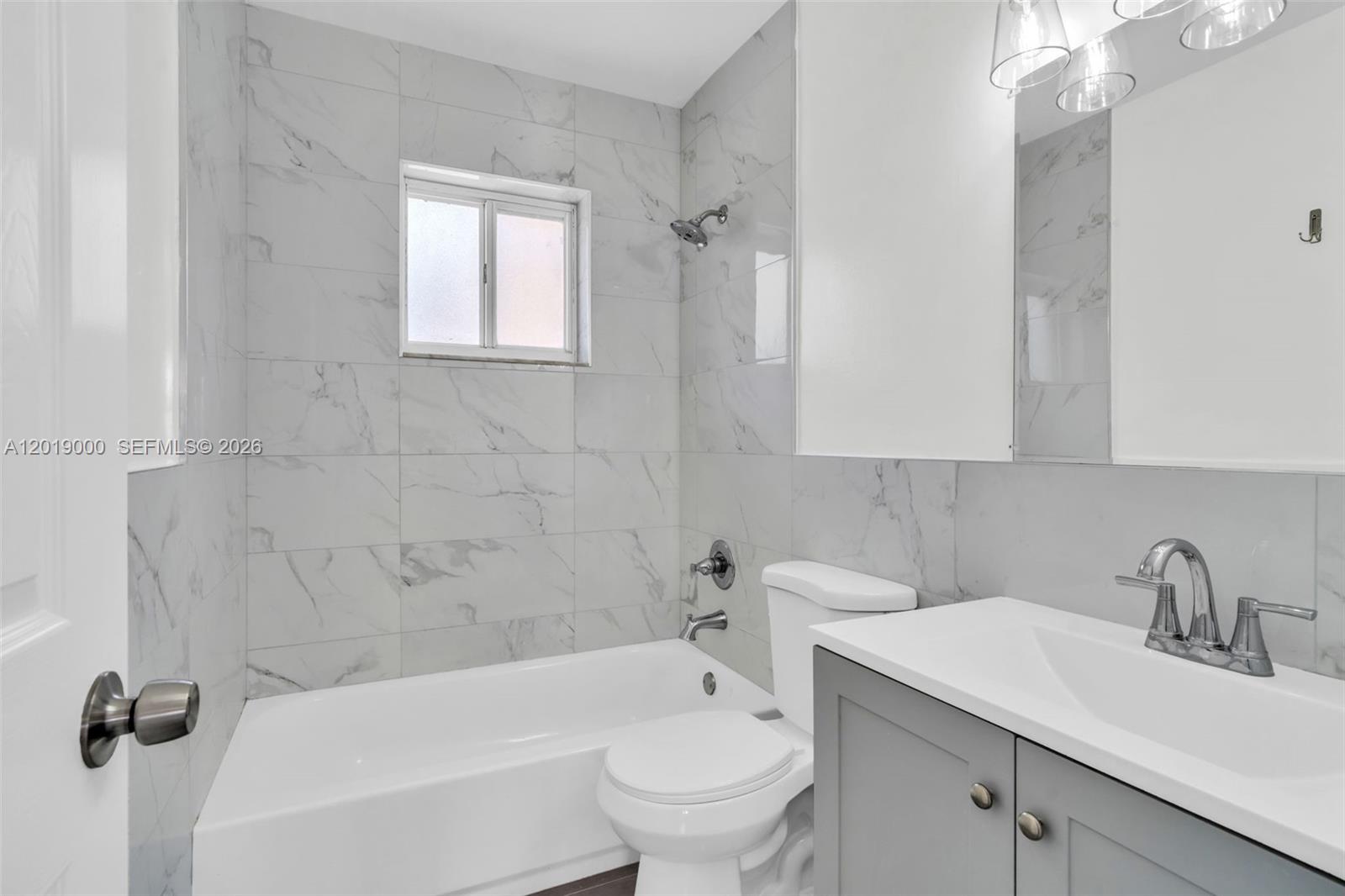 10101 West Okeechobee Road, Unit 16202 Hialeah Gardens, FL 33016 - Photo 9 of 21