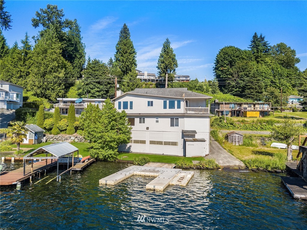 422 South Lake Stevens Road Lake Stevens, WA 98258 - Photo 1 of 40 Gallery Image 1