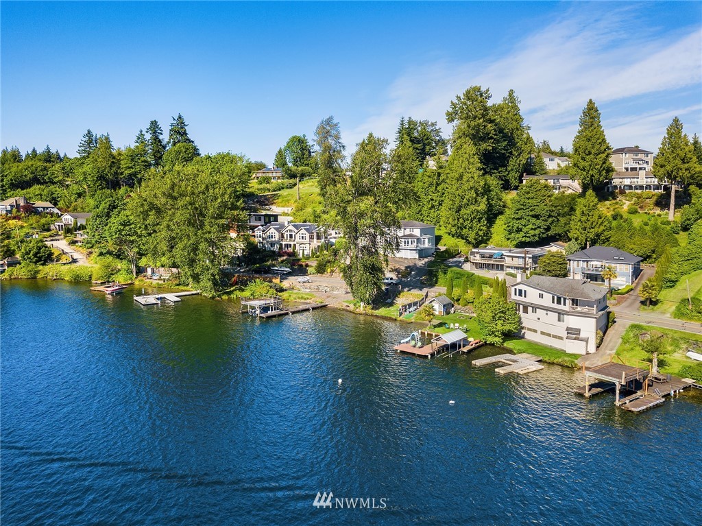 422 South Lake Stevens Road Lake Stevens, WA 98258 - Photo 2 of 40 Gallery Image 2