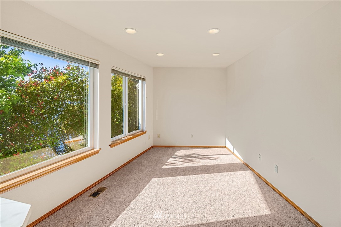 422 South Lake Stevens Road Lake Stevens, WA 98258 - Photo 27 of 40 Gallery Image 27