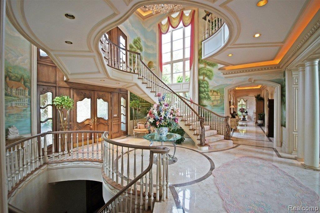 950 Lake Shore Road Grosse Pointe, MI 48236 - Photo 19 of 95 2.JPG