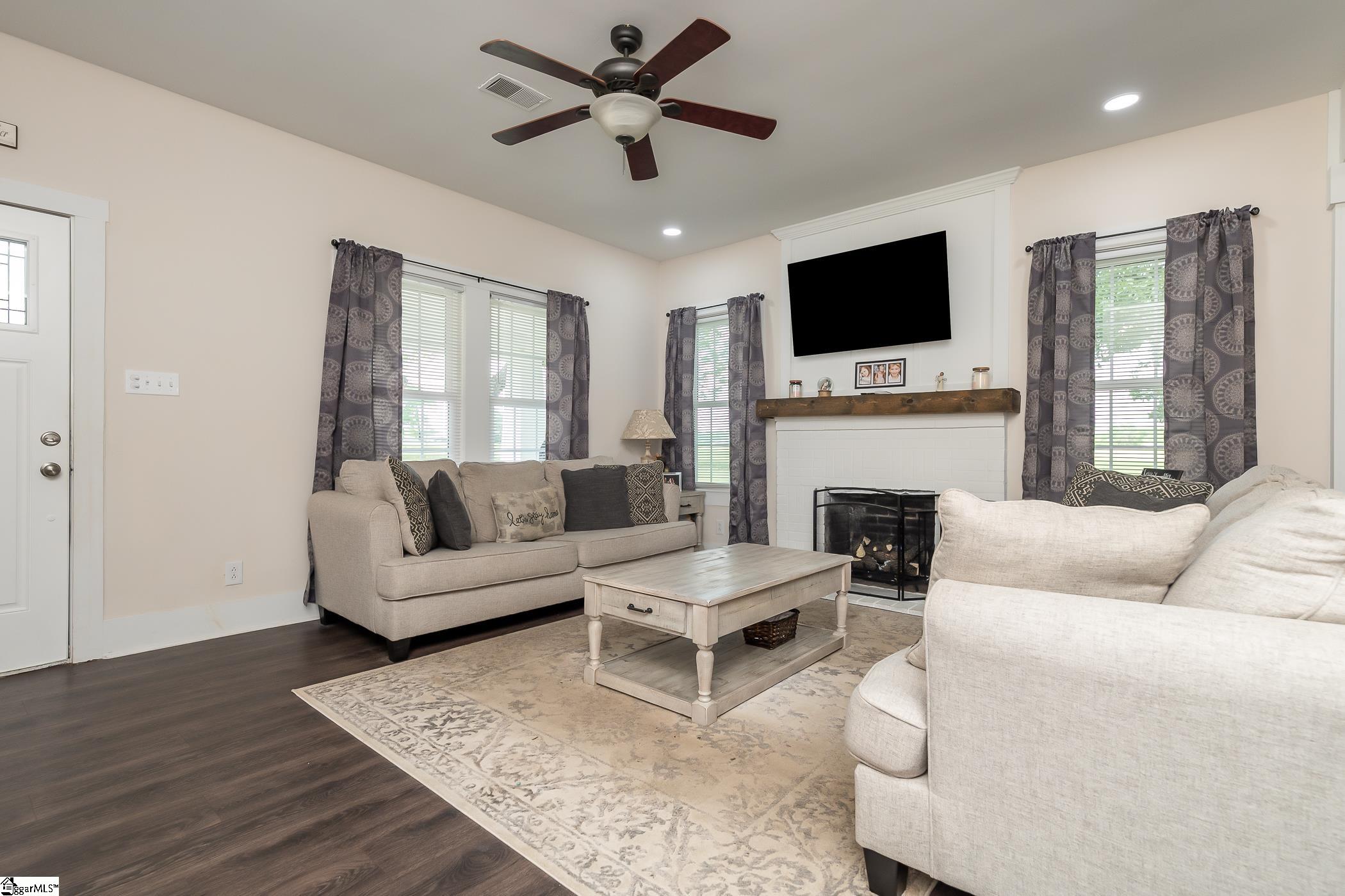 1030 State Rd S-36-277 Newberry, SC 29108 - Photo 5 of 32 Gallery Image 5