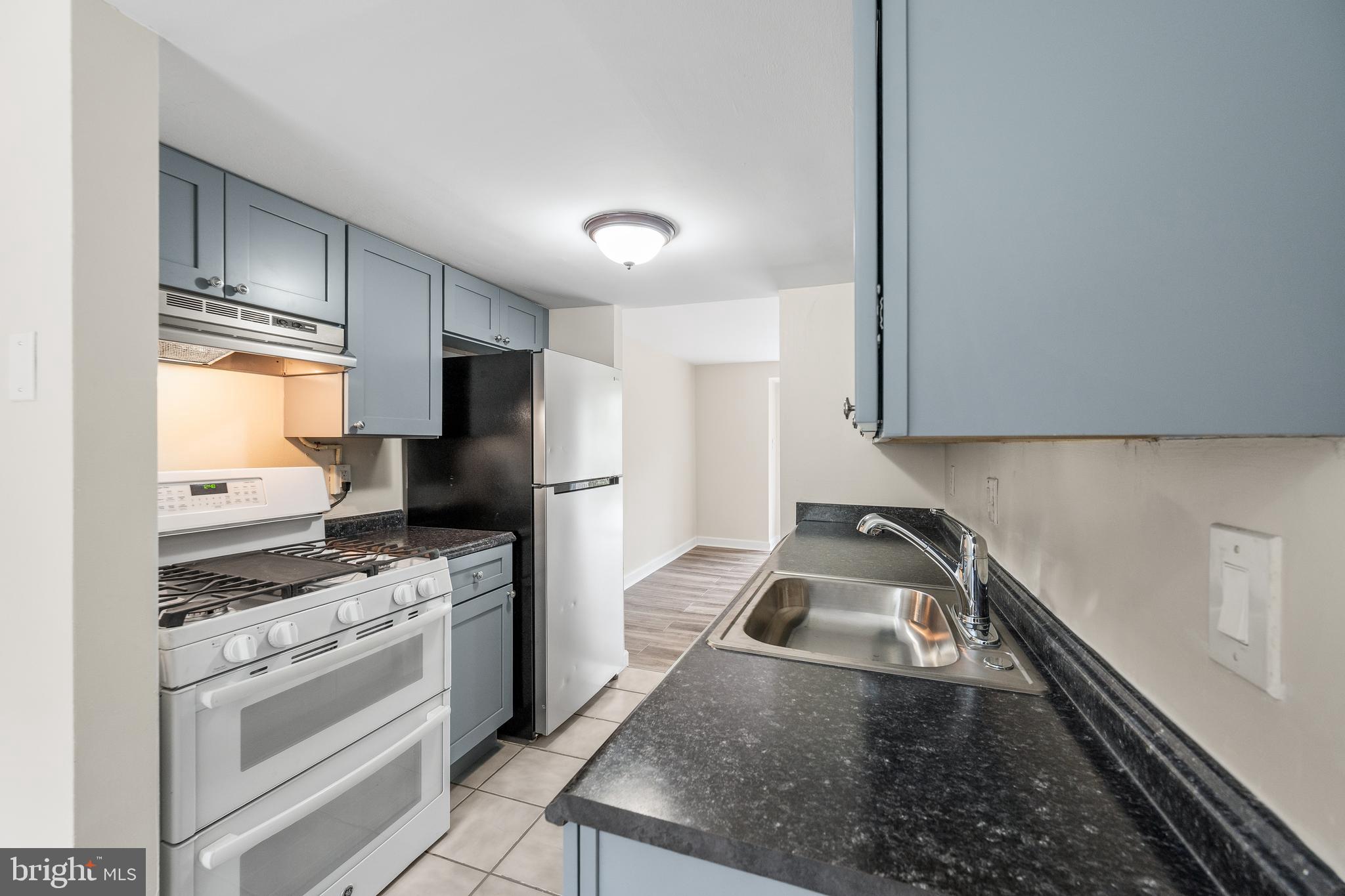 5407 Fallriver Row Court Columbia, MD 21044 - Photo 9 of 39 Convenient new galley kitchen