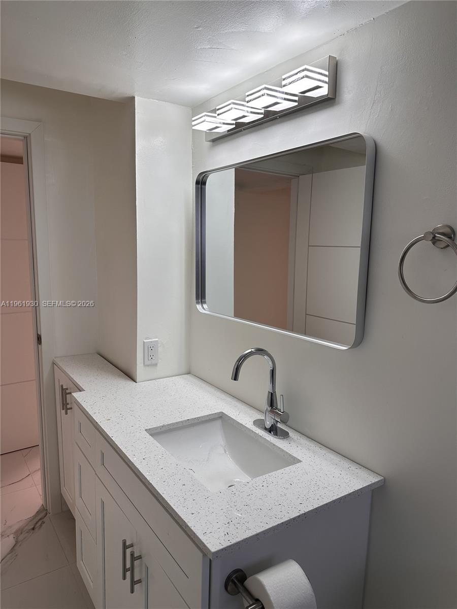 6591 Southwest 46th Street, Unit 2 Davie, FL 33314 - Photo 11 of 25