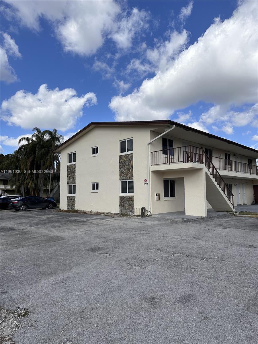 6591 Southwest 46th Street, Unit 2 Davie, FL 33314 - Photo 21 of 25