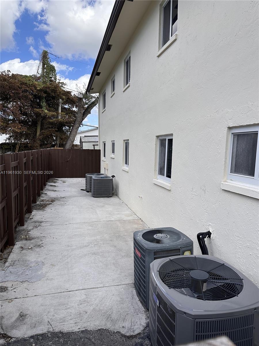 6591 Southwest 46th Street, Unit 2 Davie, FL 33314 - Photo 23 of 25