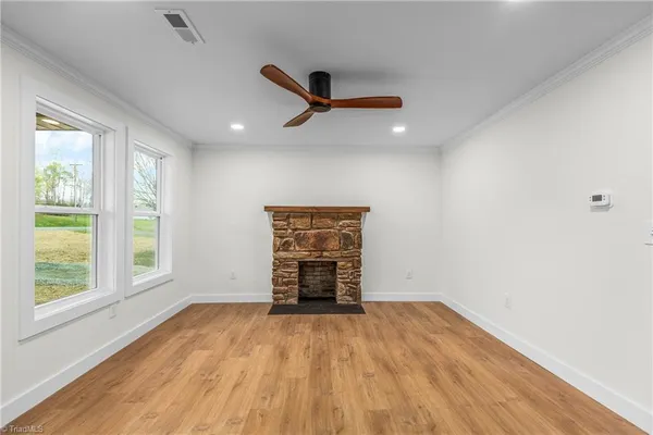 $265,000 | 5424 Highway 21, Jonesville, NC 28642