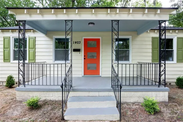 $289,000 | 1403 East 40th Street, Savannah, GA 31404