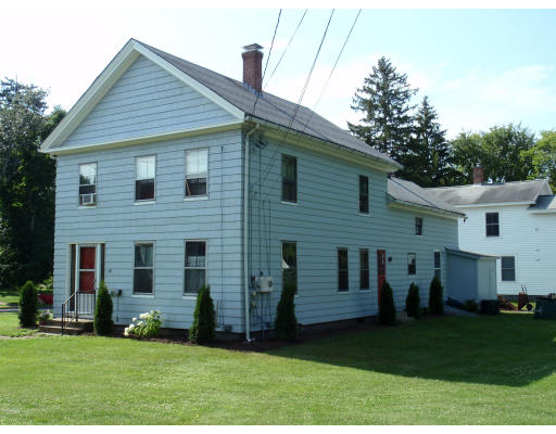 79 Taylor Street Amherst, MA 01002 - Photo 3 of 4 Gallery Image 3