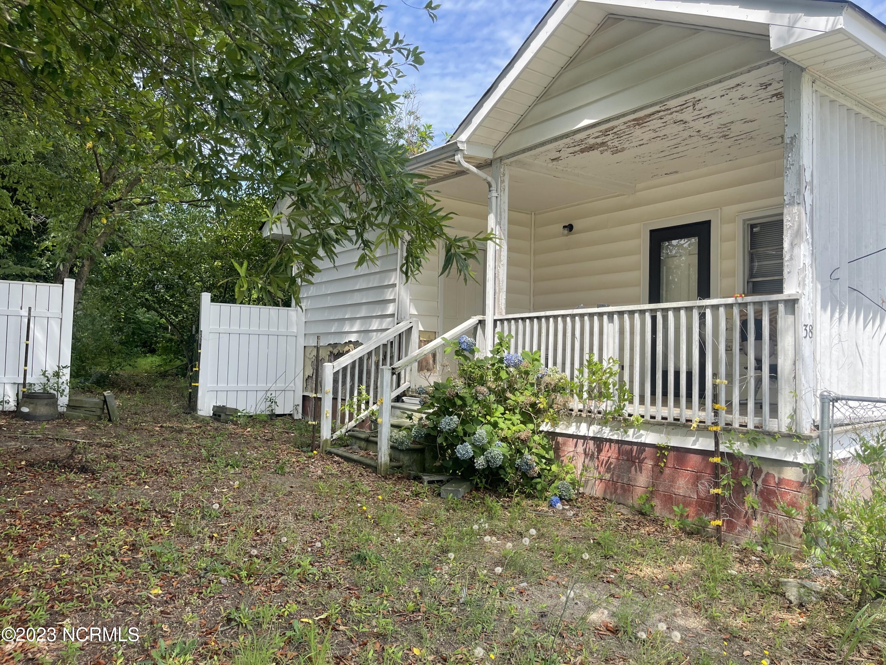 38 Sixth Avenue Rockingham, NC 28379 - Photo 3 of 26 4A5CD89D-C66F-4562-9406-CC3466CAF028