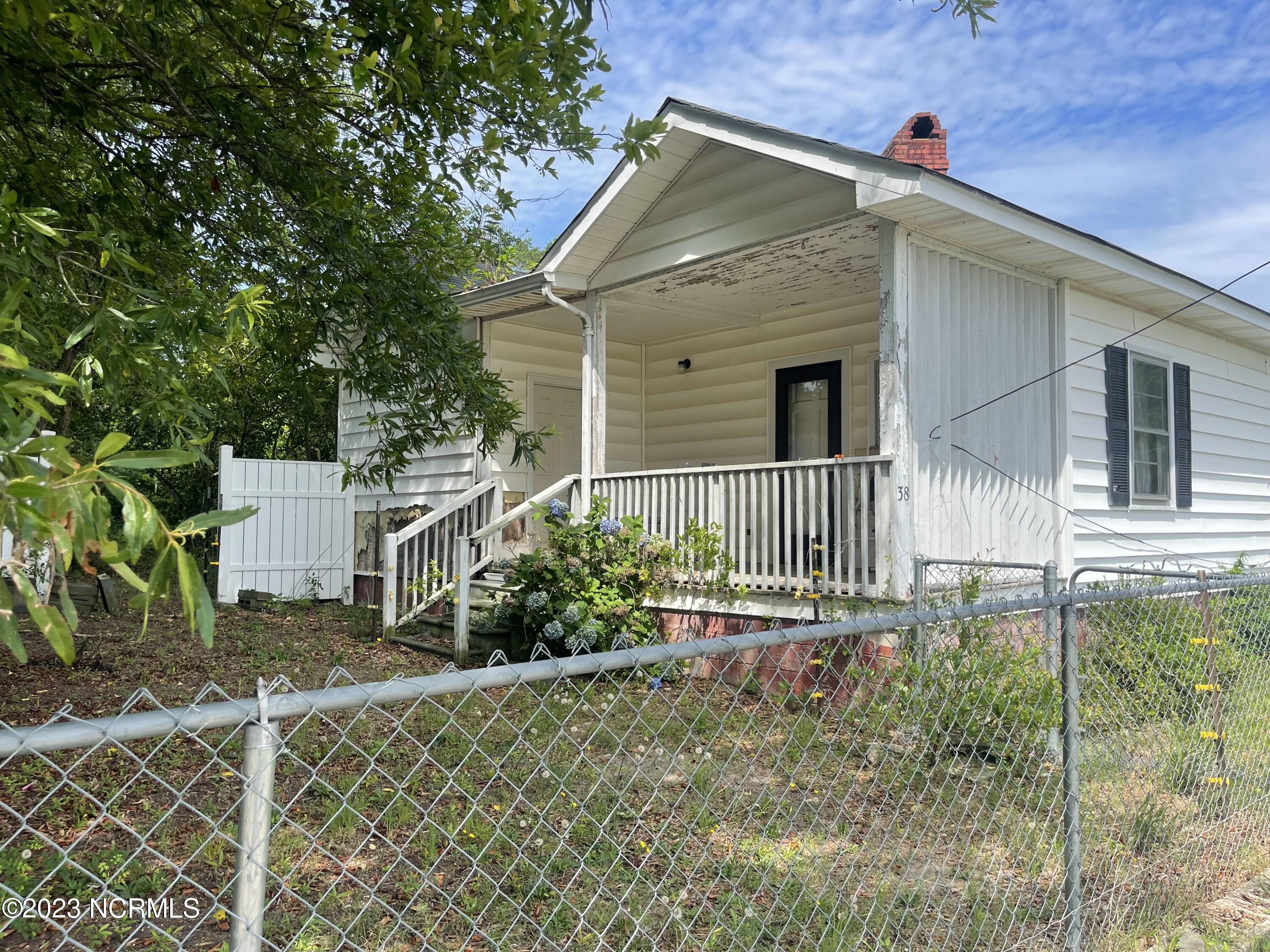 38 Sixth Avenue Rockingham, NC 28379 - Photo 4 of 26 9CD19CF1-5626-467E-9674-CC3DE91A8C71