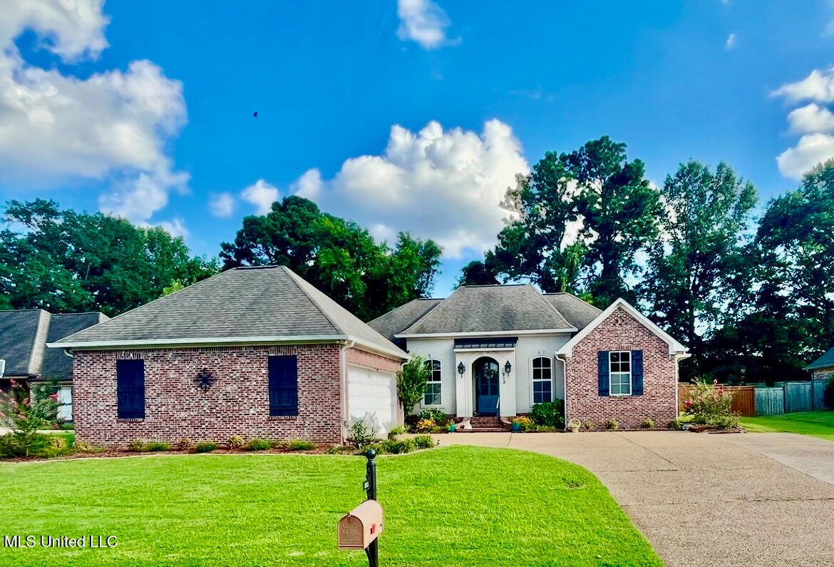 213 Stoney Ridge Road Clinton, MS 39056 - Photo 1 of 44 IMG_0123