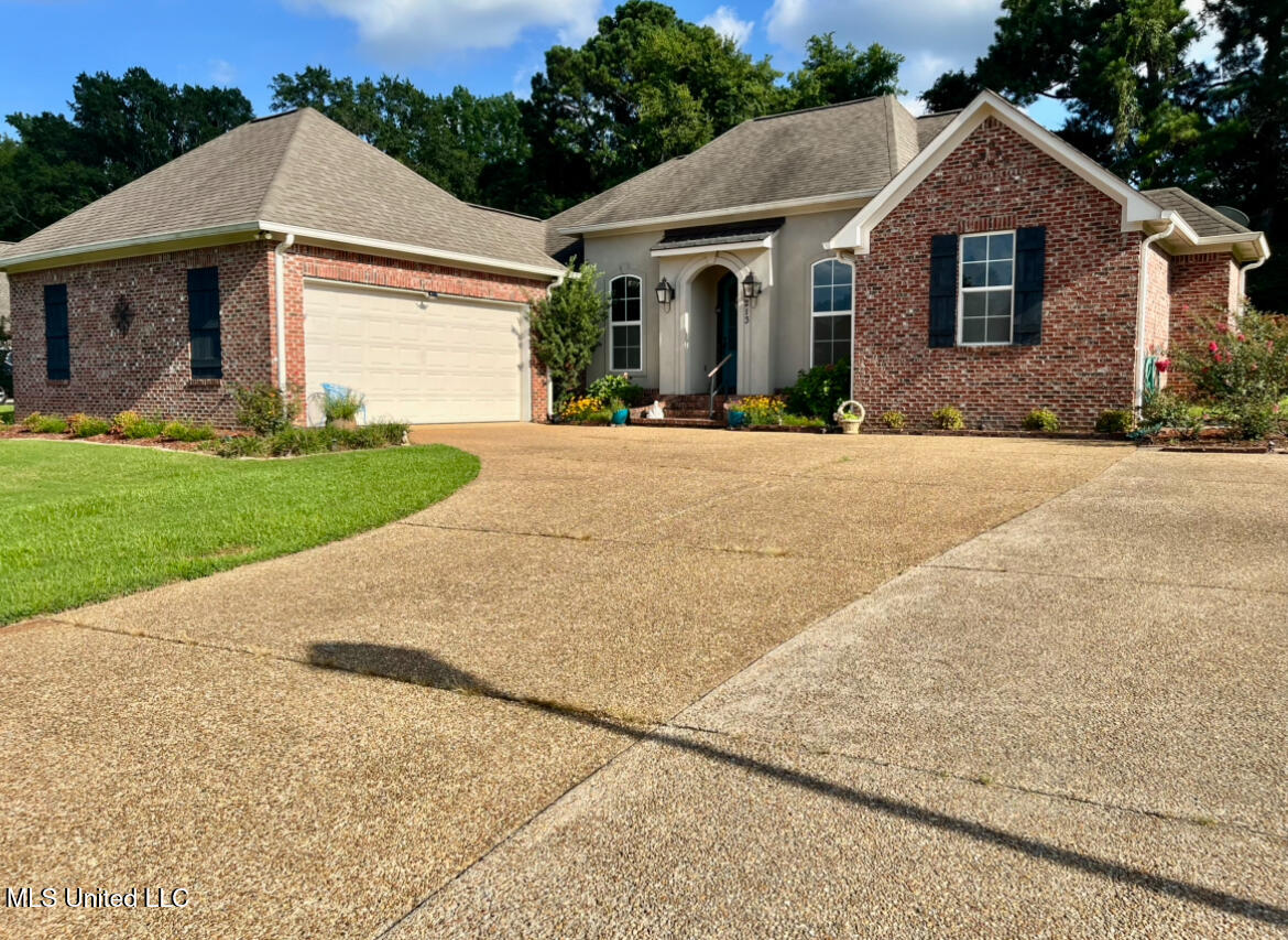 213 Stoney Ridge Road Clinton, MS 39056 - Photo 2 of 44 IMG_0142