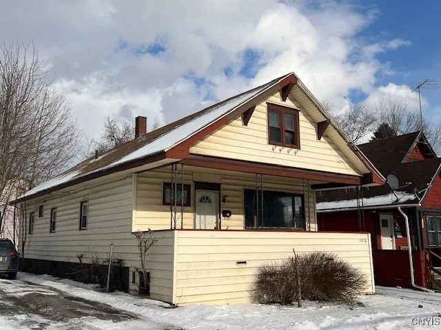 $79,900 | 1216 Oak Street, Utica, NY 13502