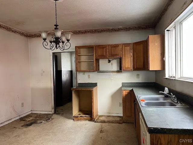 $79,900 | 1216 Oak Street, Utica, NY 13502