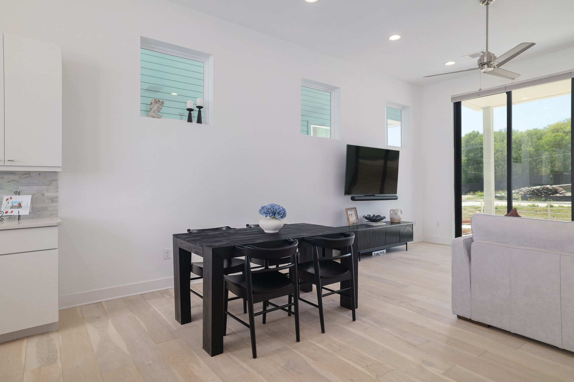 2715 Estonia Path Austin, TX 78741 - Photo 11 of 25