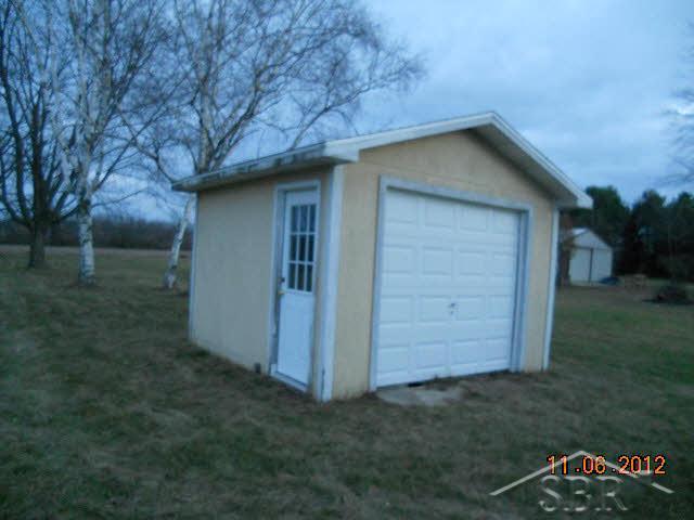 8873 State Millington, MI 48746 - Photo 8 of 8 20324680-7.JPG