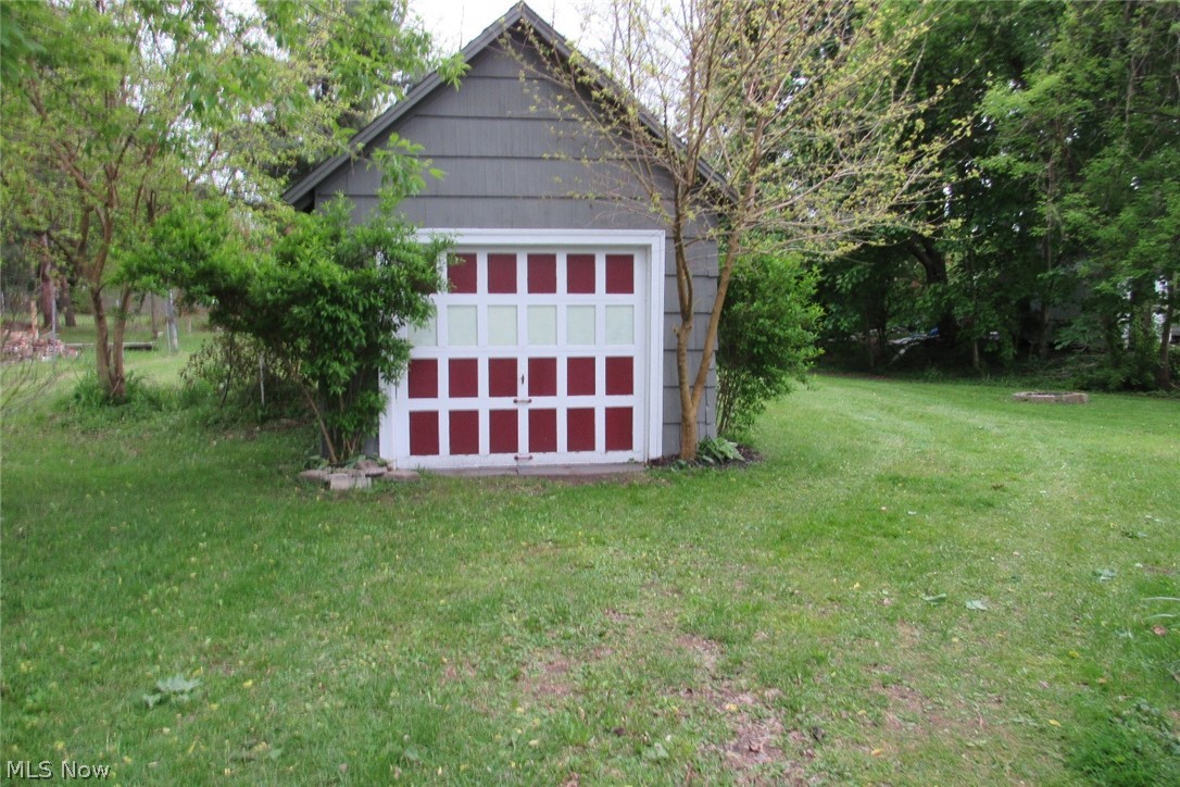 2042 West Prospect Road Ashtabula, OH 44004 - Photo 23 of 24