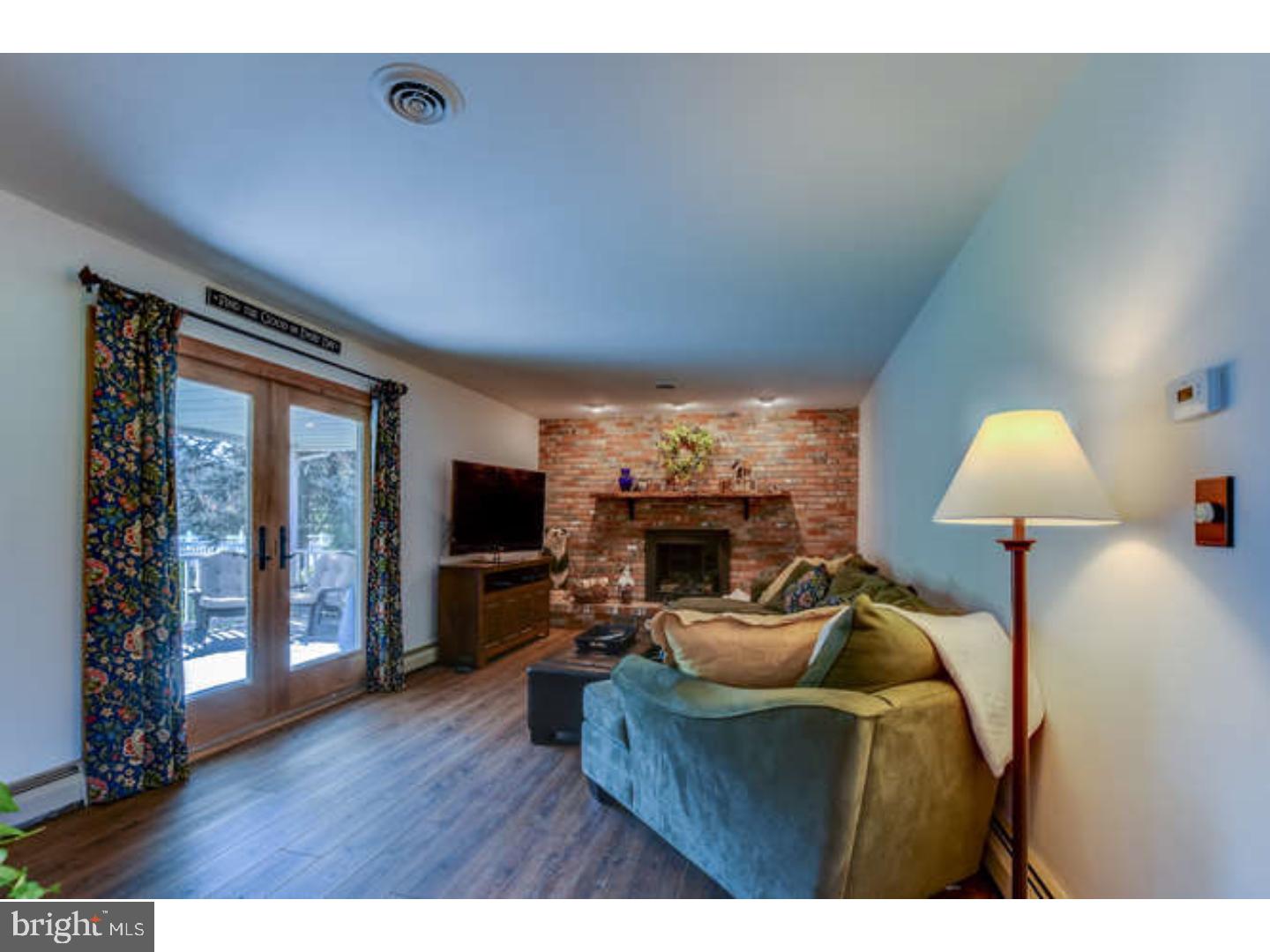 165 Burlington Path Road Cream Ridge, NJ 08514 - Photo 12 of 22