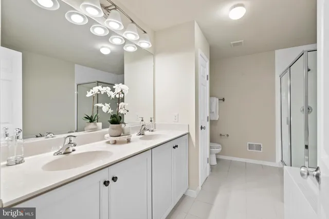 $609,900 | 326 Redbud Lane, Kennett Square, PA 19348