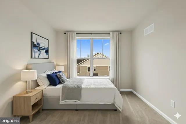 $609,900 | 326 Redbud Lane, Kennett Square, PA 19348