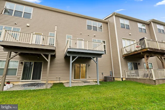 $609,900 | 326 Redbud Lane, Kennett Square, PA 19348