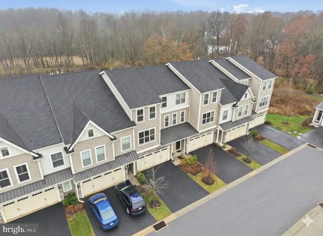 $609,900 | 326 Redbud Lane, Kennett Square, PA 19348