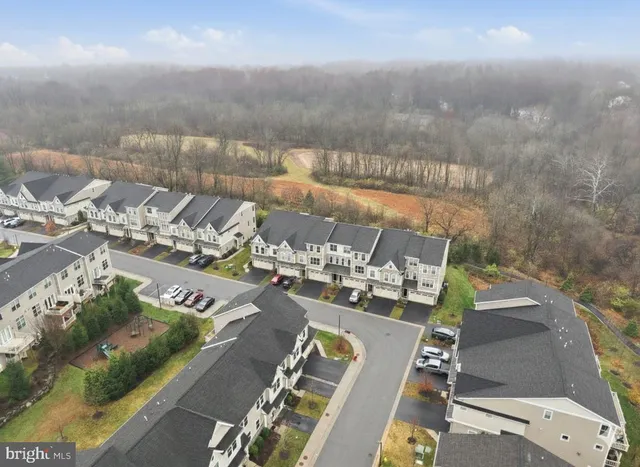 $609,900 | 326 Redbud Lane, Kennett Square, PA 19348