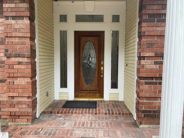 $3,350 | 51 Rush Haven Drive, The Woodlands, TX 77381