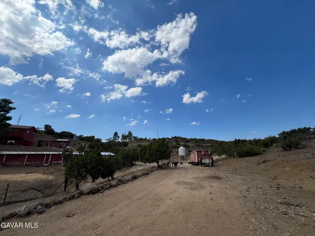 a view of an outdoor space
