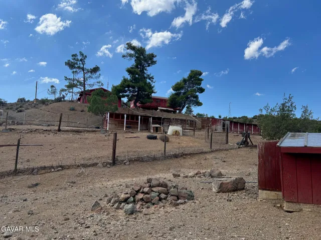 $699,996 | 6151 Hubbard Road, Acton, CA 93510