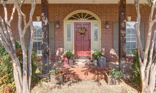 $609,999 | 216 Sam Bass Road, Willow Park, TX 76087
