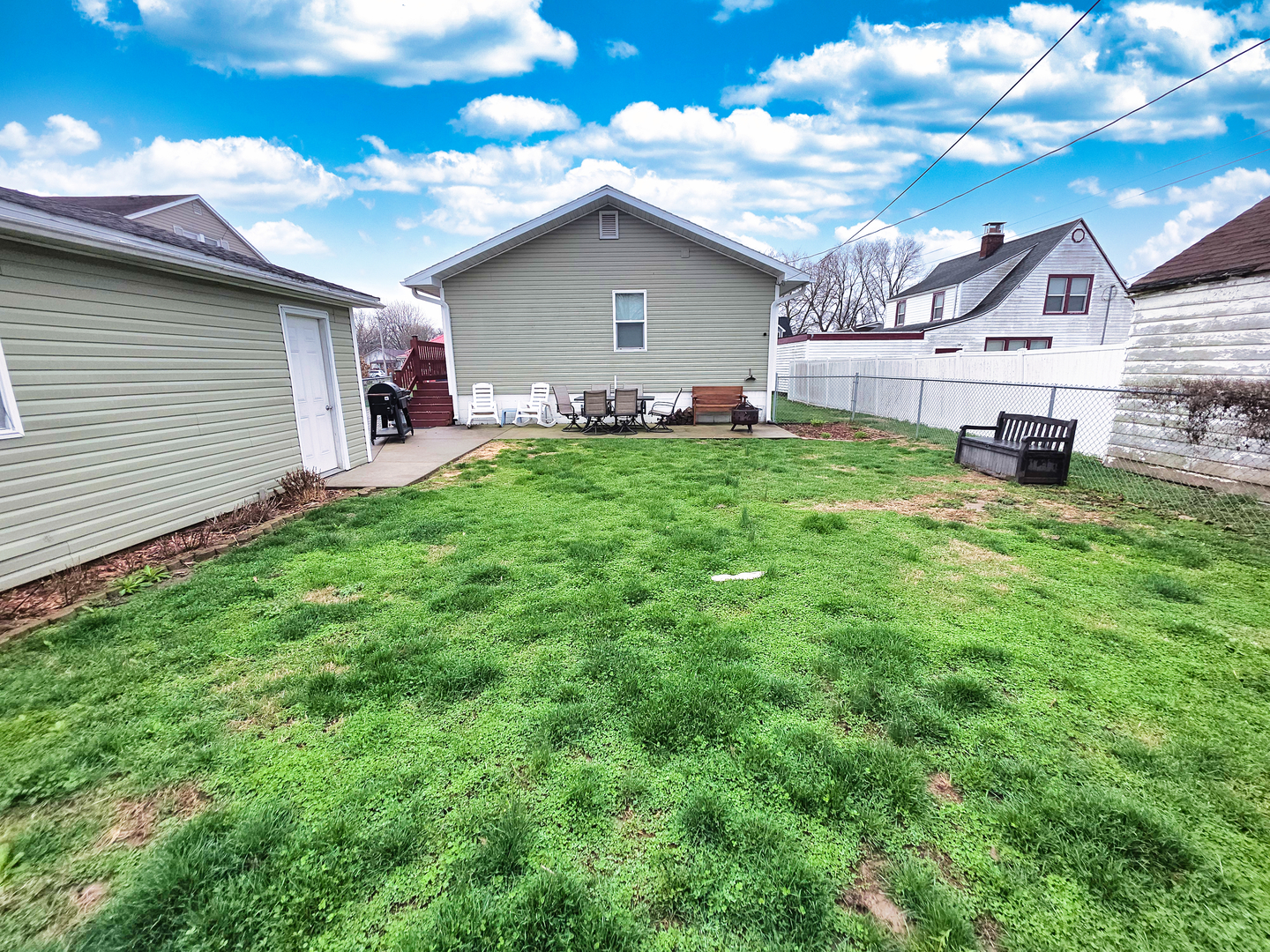 127 Flora Avenue Flora, IL 62839 - Photo 11 of 88