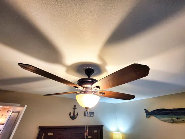 $149,900 | 127 Flora Avenue, Flora, IL 62839