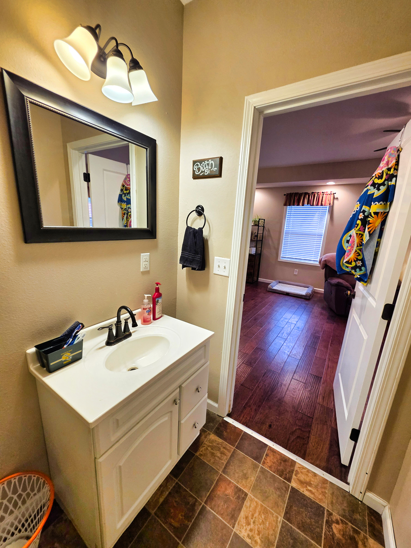 127 Flora Avenue Flora, IL 62839 - Photo 68 of 88