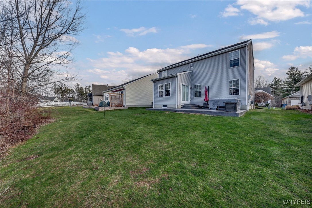 6260 Eckhardt Road, Unit 11 Hamburg, NY 14085 - Photo 4 of 50