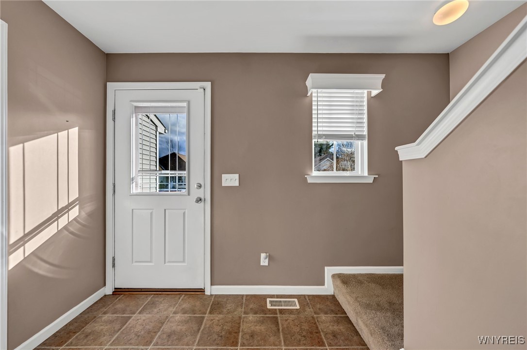 6260 Eckhardt Road, Unit 11 Hamburg, NY 14085 - Photo 8 of 50