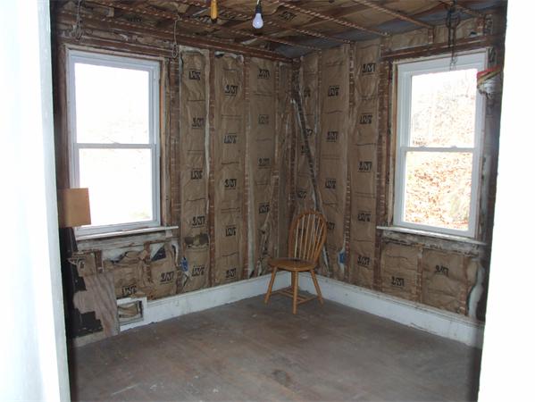 56 Chestnut Road Boston, MA 02132 - Photo 10 of 18 Gallery Image 10